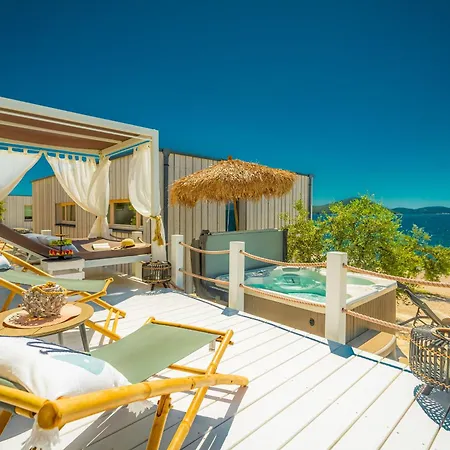 Buqez Eco Resort - Villa 18 - Direkt Am Strand Drage Exterior photo